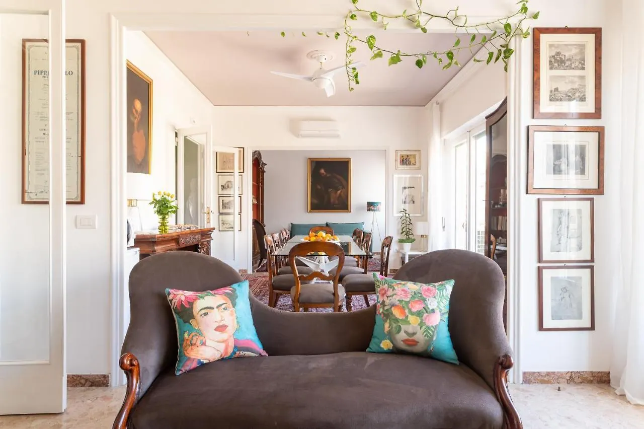 Liberta #102 - Guest House Palermo
